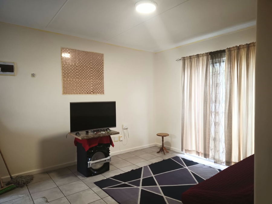 2 Bedroom Property for Sale in Heather Park Western Cape